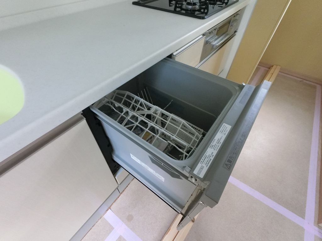 システムキッチン（食器洗い乾燥機）