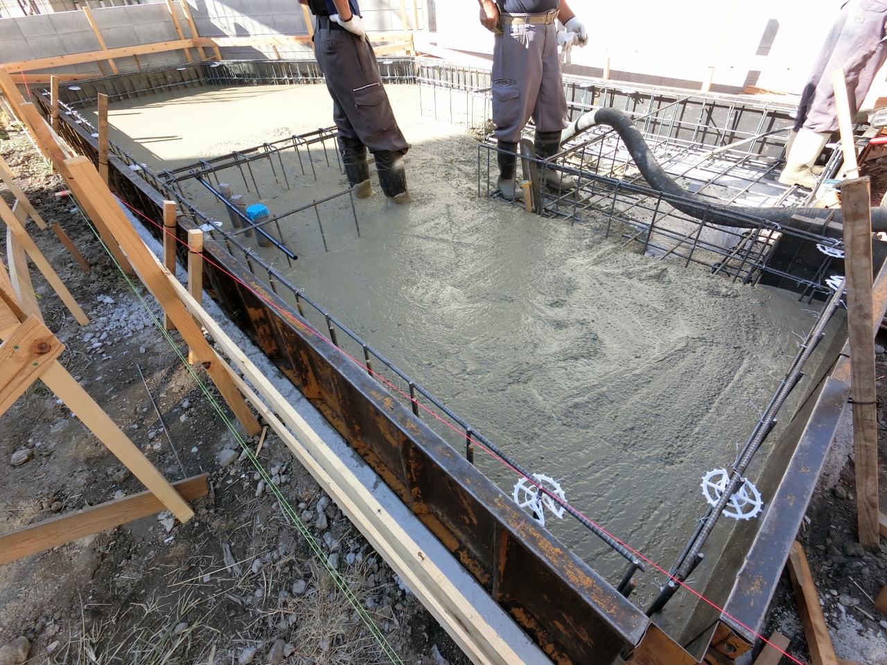 ～配筋検査・ベースコンクリート打設～　平成28年10月24日（月）晴れ